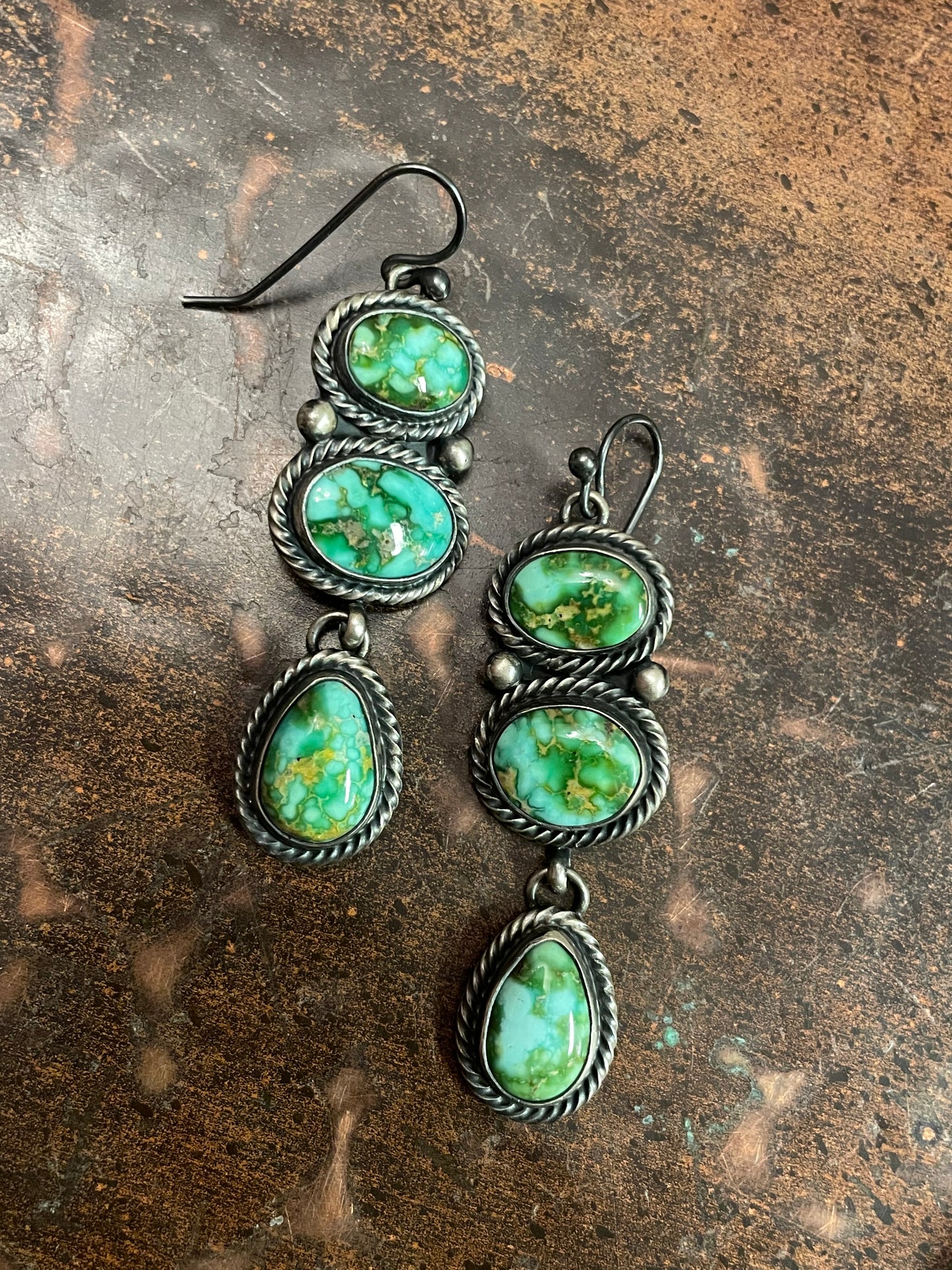 Amazing Sonoran Gold Turquoise necklace and earrings set!