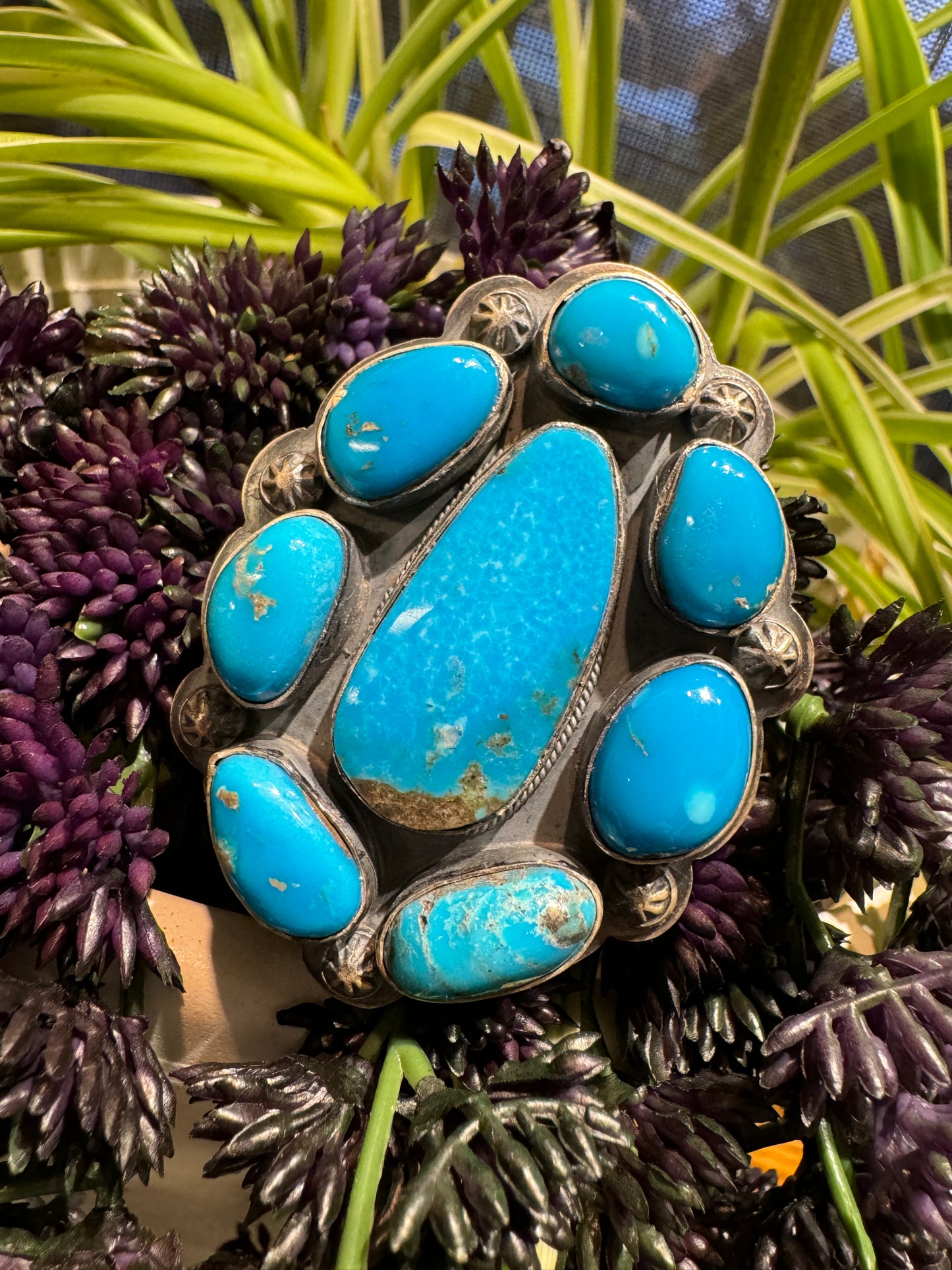Beautiful Kingman turquoise ring Navajo handmade by Sandra Nez, adjustable
