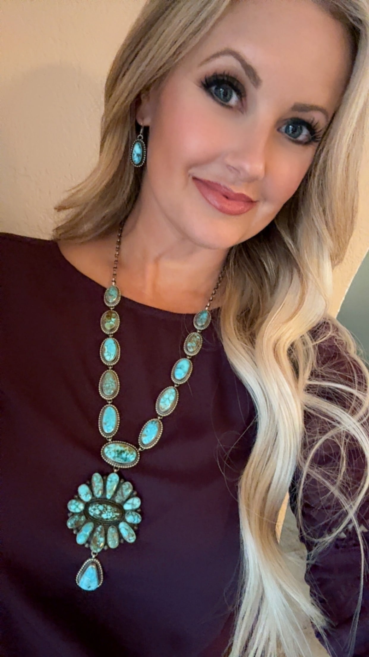 Kingman Turquoise necklace and earrings set