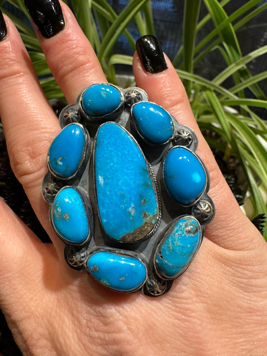 Beautiful Kingman turquoise ring Navajo handmade by Sandra Nez, adjustable