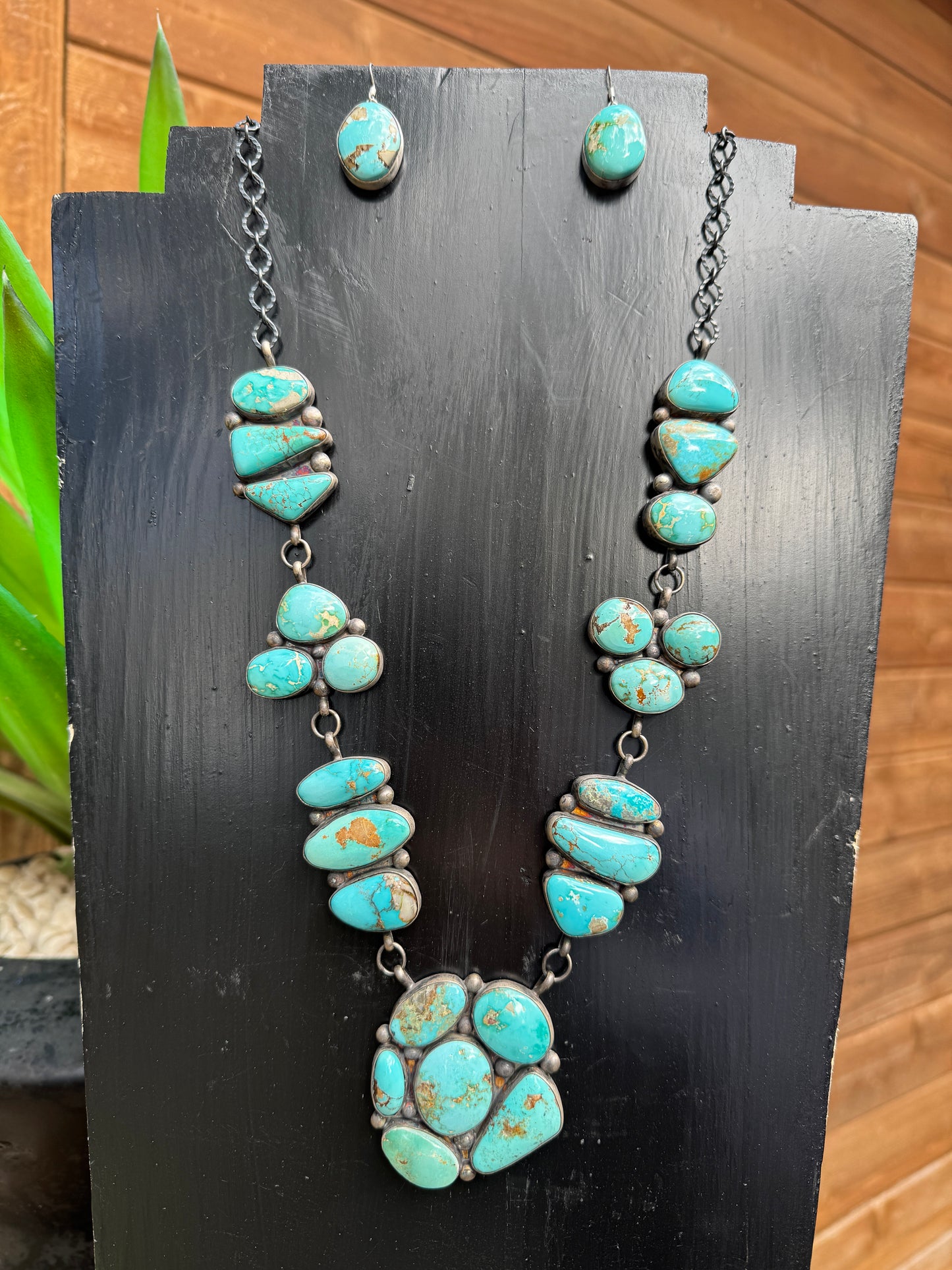 Marie Thompson Navajo handmade Sonoran Gold necklace and earrings
