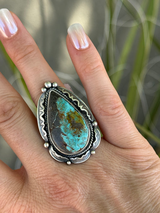 Gorgeous Blackjack turquoise Sterling Silver detailed ring, size 9