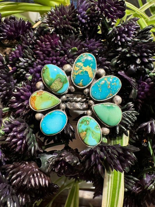 Gorgeous Naja adjustable ring