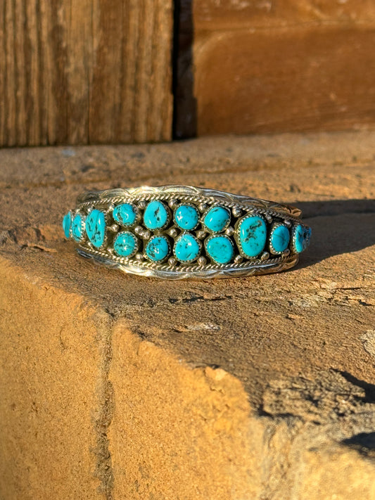 Kingman turquoise Navajo handmade cuff