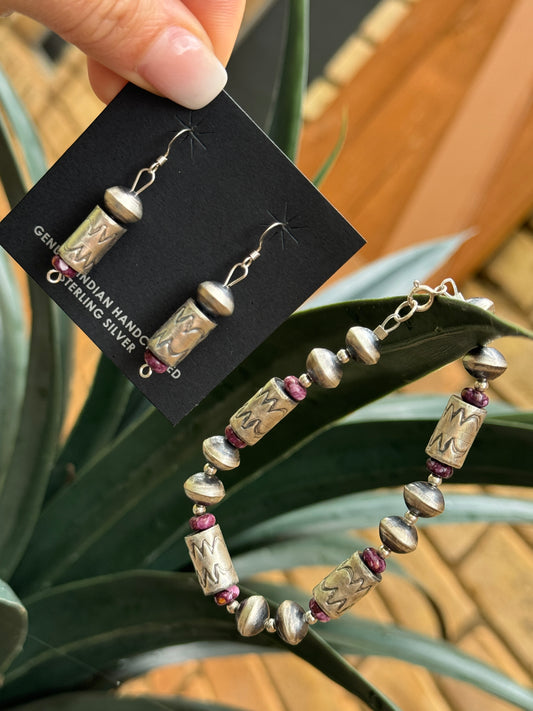Stamped Navajo pearl and spiny oyster bracelet and earrings set