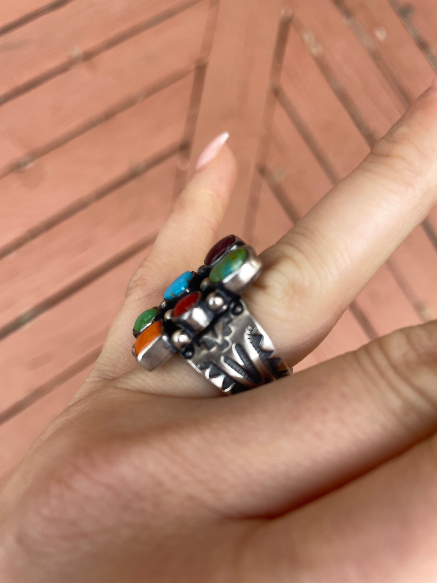 Multi color cluster ring - adjustable