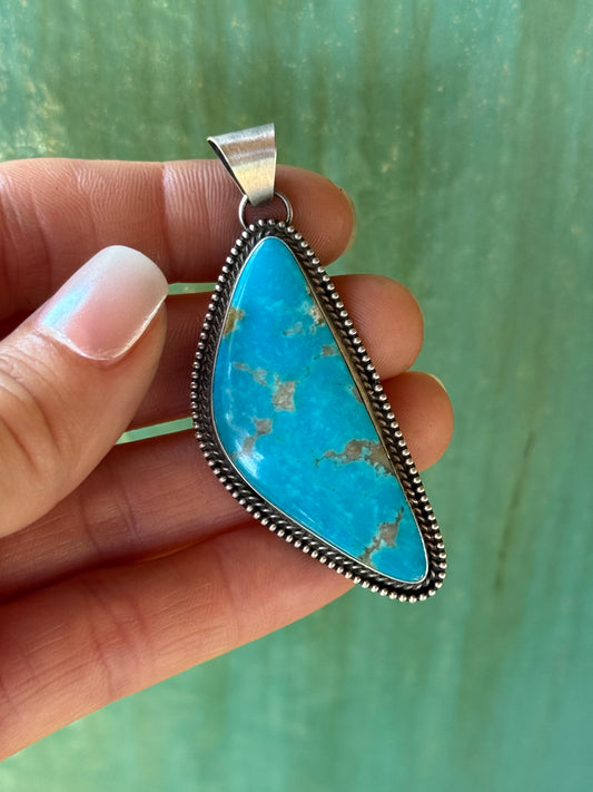 Vintage Sterling Silver Turquoise pendant