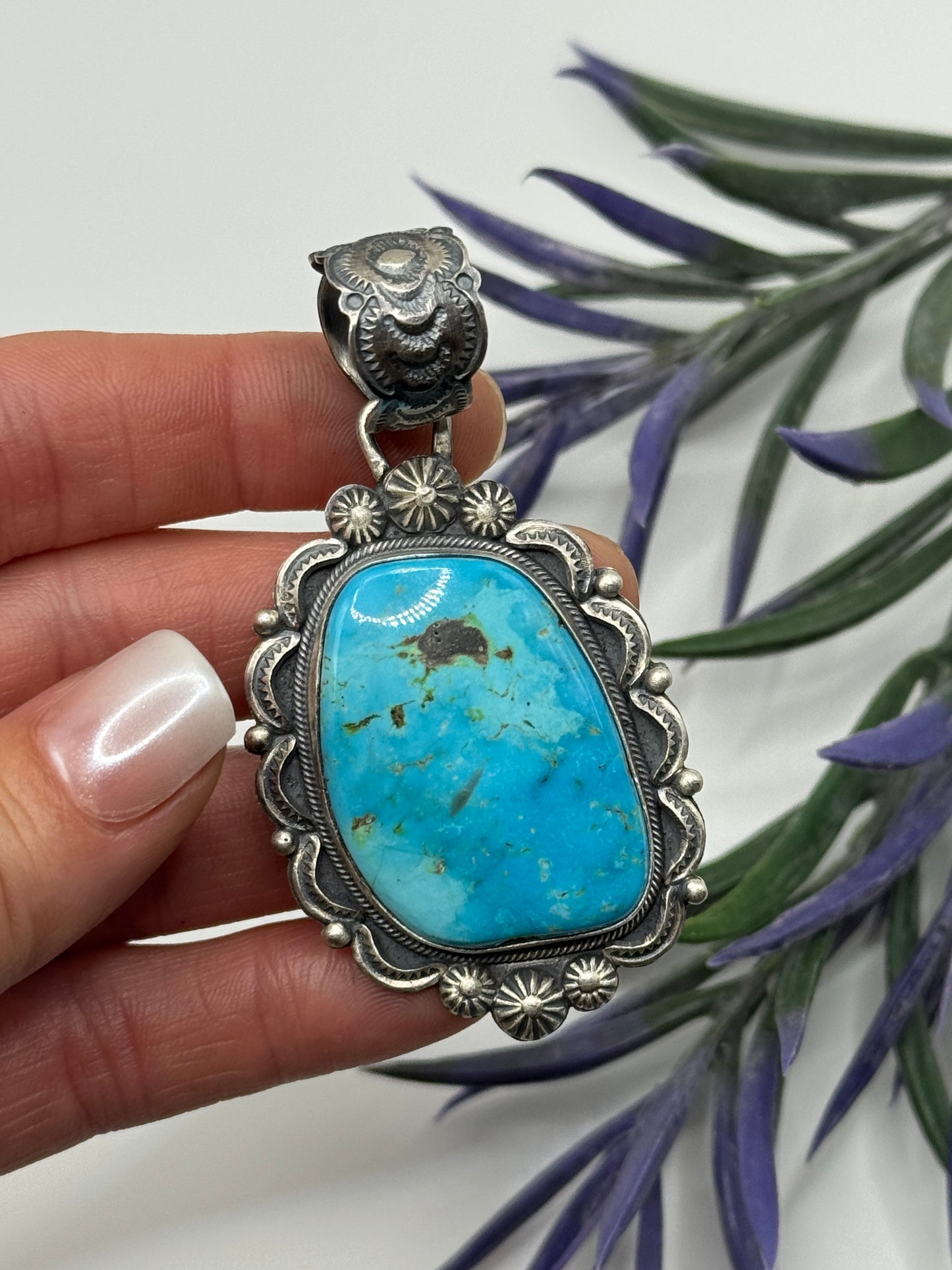 Bennie Ramone Sterling Silver Kingman Turquoise pendant