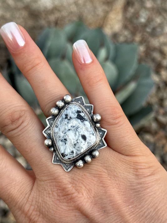 Beautiful detail White Buffalo sterling silver ring, size 8
