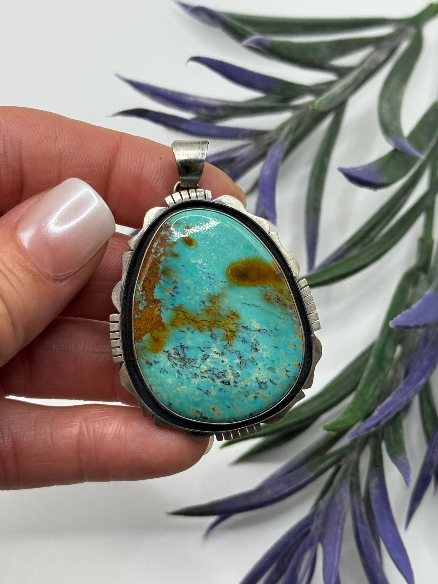 High quality E. Skeets Sterling Silver Turquoise pendant