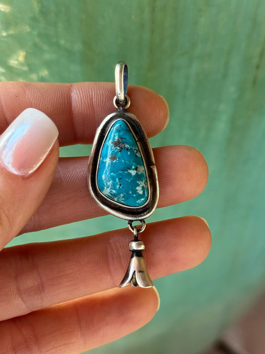 Sterling Silver Turquoise pendant with blossom